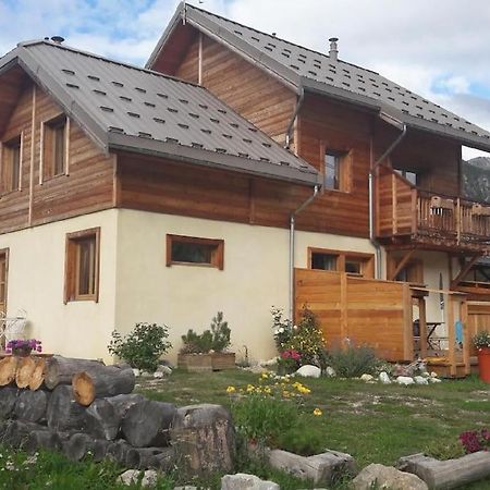 Chalet T3 Duplex Neuf Névache Extérieur photo