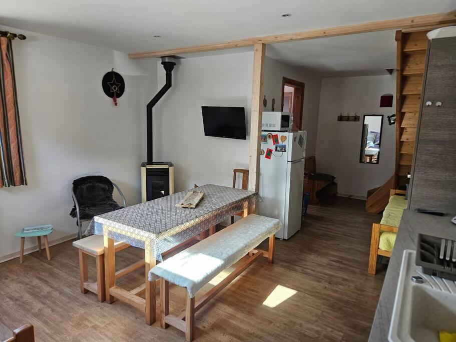 Chalet T3 Duplex Neuf Névache Extérieur photo