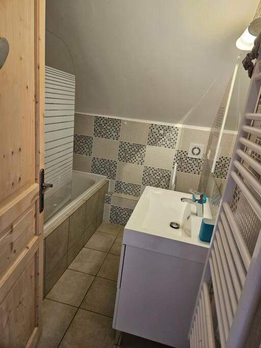 Chalet T3 Duplex Neuf Névache Extérieur photo