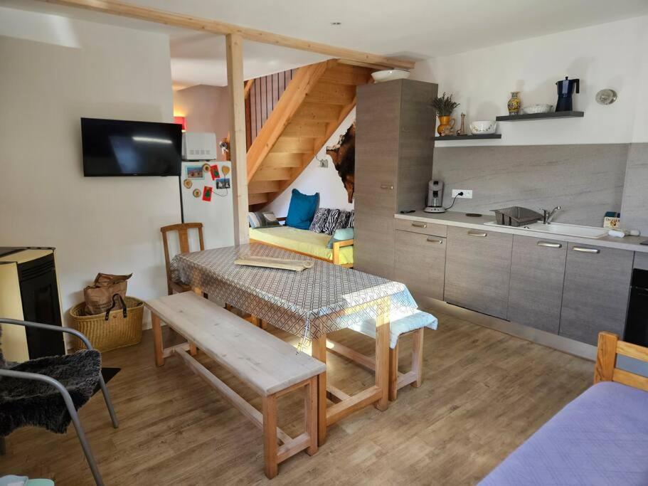 Chalet T3 Duplex Neuf Névache Extérieur photo